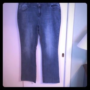 Apt 9 Modern Fit Baby Boot Leg Jeans